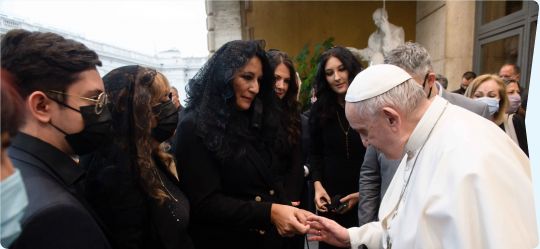 Nora Seroussi, întâlnire surpriză cu Papa Francis