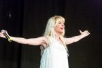 Soprana pop-opera, Ianna Novac socheaza din nou pe plan muzical!