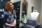 Denisa de la Bambi, surprinsa de iubit intr-un magazin de bijuterii