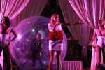 Anya a facut show cu confeti