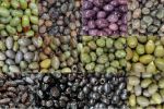 Consumul de măsline &icirc;nnegrite artificial crește riscul apariției cancerului gastric!