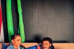 TOMMY HILFIGER ȘI WARNER BROS. ADOPTĂ CULTURA POP ȘI ENTERTAINMENT-UL &Icirc;N COLECȚIA CAPSULĂ TOMMY JEANS LOONEY TUNES&reg;
