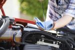 Majoritatea proprietarilor de autovehicule nu realizează verificări regulate ale uleiului