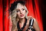 Alexandra Stan cucereste cu piesa &ldquo;Mr. Saxobeat&rdquo; si clasamentele internationale!