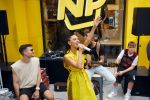 Selly, Mira și alți artiști au adunat &icirc;n jurul lor sute de tineri.