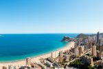 O agenție imobiliară &icirc;nființată de doi rom&acirc;ni facilitează investiții imobiliare pe litoralul spaniol
