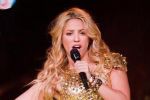 Shakira, către preşedintele Sarkozy: Toţi suntem ţigani.