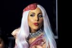 Lady Gaga, victima protestelor din Franţa.