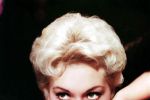 Kim Novak, actriţa din "Vertigo", a fost diagnosticată cu cancer.