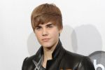 Justin Bieber, marele &icirc;nvingător al galei American Music Awards 2010.