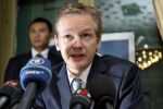 Un film despre Julian Assange ar putea fi realizat la Hollywood.