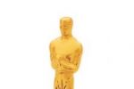 Noutăţile galei Oscar 2011: cei mai tineri prezentatori şi comentariile mamelor pe Twitter.