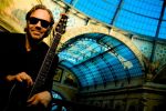 Un nou album de la Al di Meola.