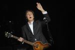 Paul McCartney se căsătoreşte pentru a treia oară.