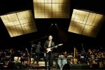 Sting pentru violoncel şi orchestră.