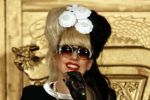 Lady Gaga va c&acirc;nta &icirc;n deschiderea MTV Video Music Awards 2011.