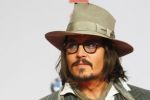 Johnny Depp şi-a dat foc la faţă &icirc;n copilărie.