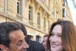 Soţia preşedintelui francez, Carla Bruni-Sarkozy, a născut o fetiţă - presă.