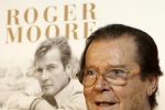 Roger Moore critică doi dintre actorii care l-au jucat pe James Bond.