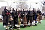 Sărbătorile s-au născut la sat.