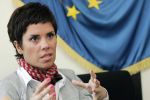C&acirc;ntăreaţa Luminiţa Anghel a născut azi un băieţel.