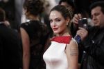 "Angelina Jolie este &icirc;nsărcinată &icirc;n trei luni".