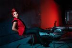 Annely Cole cucereste Rusia