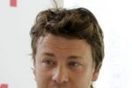 Cum a reacţionat Jamie Oliver c&acirc;nd a fost  &icirc;ntrebat de ce  s-a &icirc;ngrăşat.