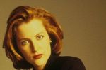 Scully din "Dosarele X" este bisexuală.