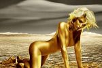FOTO ARTĂ sau NUDITATE? Zece vedete au acceptat să fie pictate pe tot corpul.
