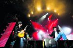 Green Fest &icirc;ncheie rock luna lui cireşar.