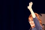 Faimoasa guvernatoare a statului Alaska, Sarah Palin, personaj de film.