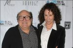 Danny DeVito şi Rhea Perlman DIVORŢEAZĂ.