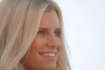 Jessica Simpson, din nou gravidă după opt luni de la prima naştere.