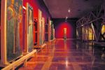 Expo. Fragmente de pictură murală, caftanul lui Neagoe Basarab şi fotografii din 1866.