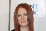 FOTO. Julianne Moore, &icirc;ntr-o ipostază JENANTĂ pe covorul roşu la Cannes.