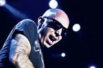 Joe Satriani concertează azi la Sala Palatului.