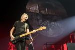 CONCERT ROGER WATERS. 50.000 de rom&acirc;ni au intonat "Another brick in the wall".