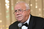 Alexandru Arsinel isi sarbatoreste ziua de nastere la teatru