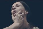 VIDEO. Taxi şi Mihaela Rădulescu luptă &icirc;mpotriva violenţei asupra femeilor.
