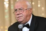 EXCLUSIVITATE ! Alexandru Arsinel: "Sunt un bunic comic"