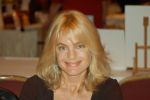 Vedeta din Baywatch, Erika Eleniak, vine in Romania pentru "Celebrity party" de la Mamaia