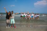 Insarcinata in patru luni, Antonia a cantat pentru fani pe drumul catre mare