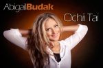 Abigail Budak lanseaza "Ochii tai"
