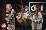 Daca nu s-ar fi apucat de rap, Cabron s-ar fi facut preot