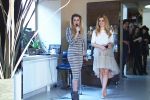 Raluca de la Bambi si-a expus creatiile intr-un salon de infrumusetare din Ploiesti!
