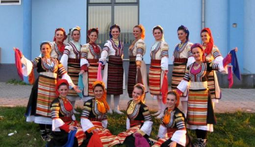 Pensionarii - invitati sa deschida lada de zestre a bunicii!