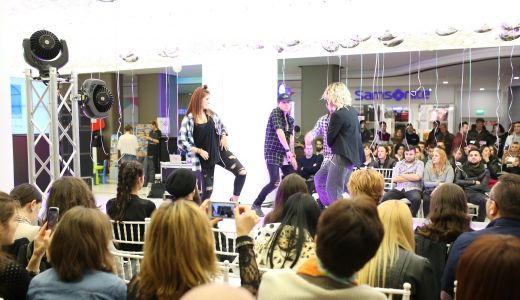 Vedetele au defilat pe podium la fashion show-ul dintr-un mall bucurestean!