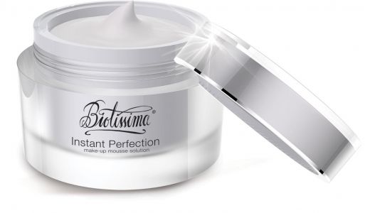 Obtine un look perfect de Sarbatori, cu un nou kit-ul de stralucire!