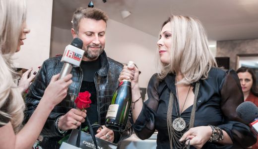 Catalin Botezatu surprins de Dana Savuica de ziua lui!